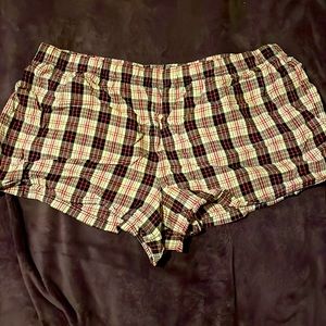 EUC 100% Cotton Plaid Shorts in Pink & Black, Size XL (16/18)